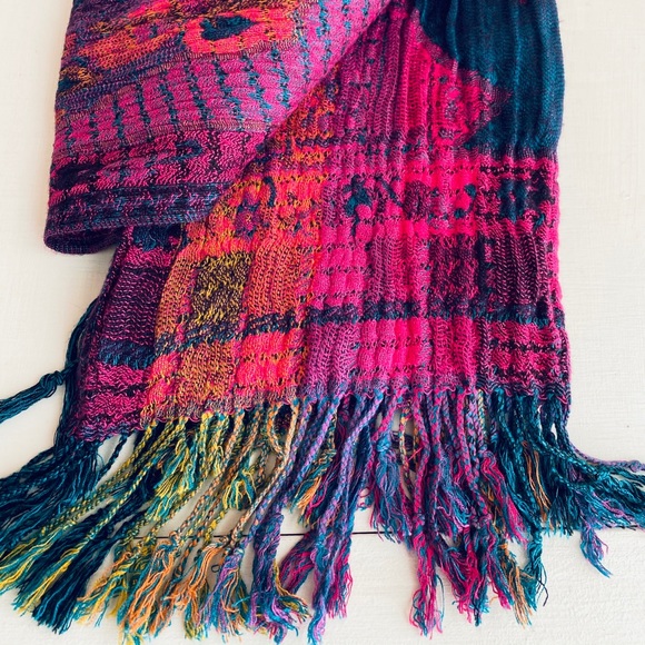Hand Crafted Accessories - MultiColored Tasseled Boho Handmade 🧣 Scarf